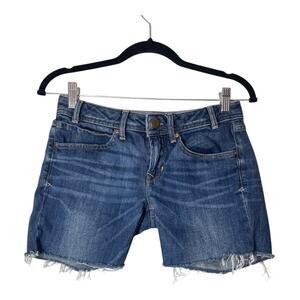 GAP Jean Shorts jorts Size 2 Petite 2P Cut off Womens Denim Classic